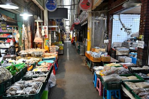 新平綜合市場