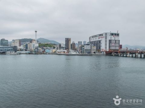 Cảng Namhang Busan