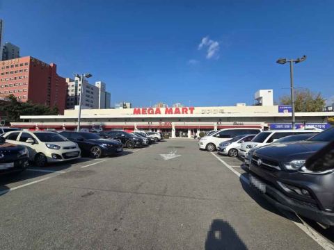 mega商场东莱店