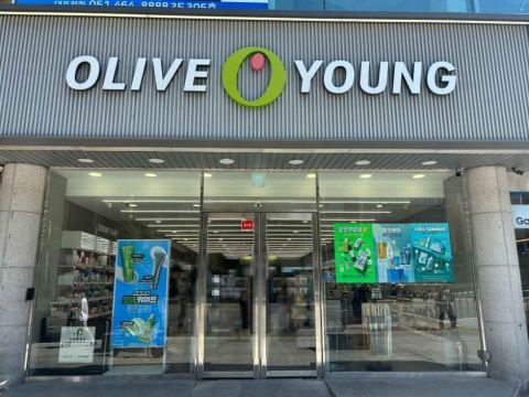Olive Young・キョンソンデ（慶星大）プギョンデ（釜慶大）店